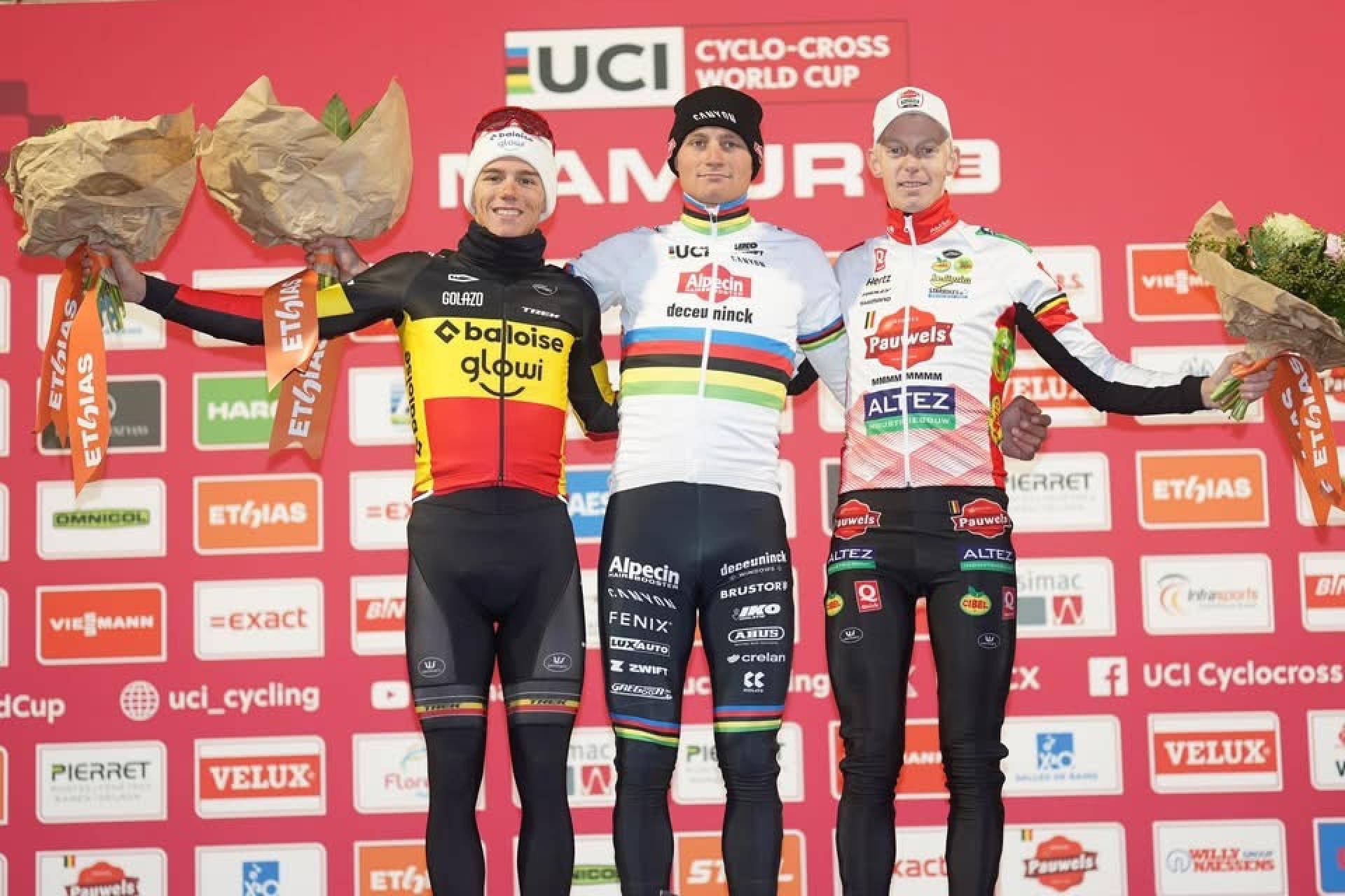Mathieu van der Poel a Lucinda Brand zvítězili v Namuru, skvělá Zemanová 7.
